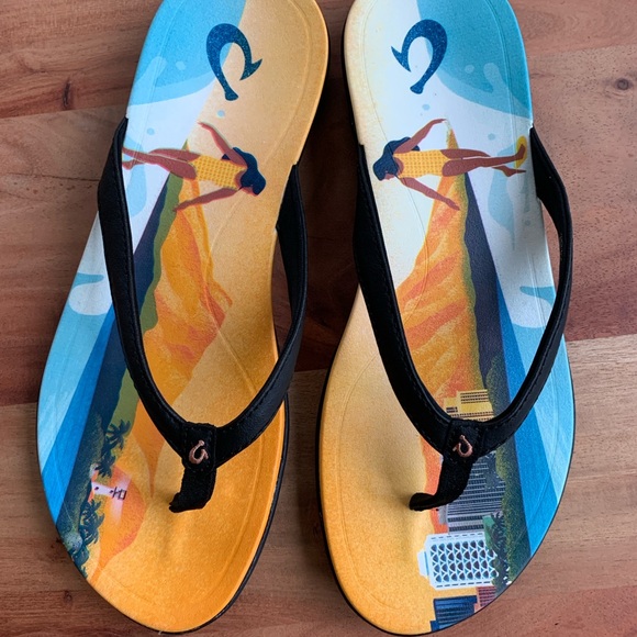 OluKai Ho’opio Pae Flip Flops Sandals - Picture 8 of 11